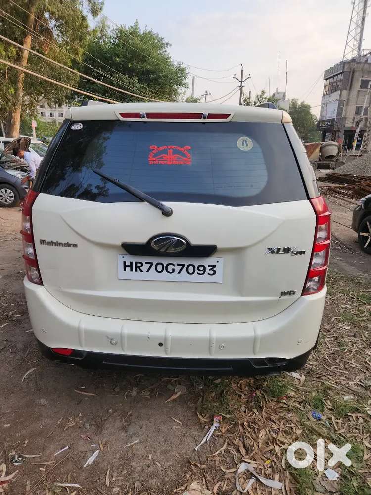 Mahindra Xuv500 2015 Diesel Well Maintained