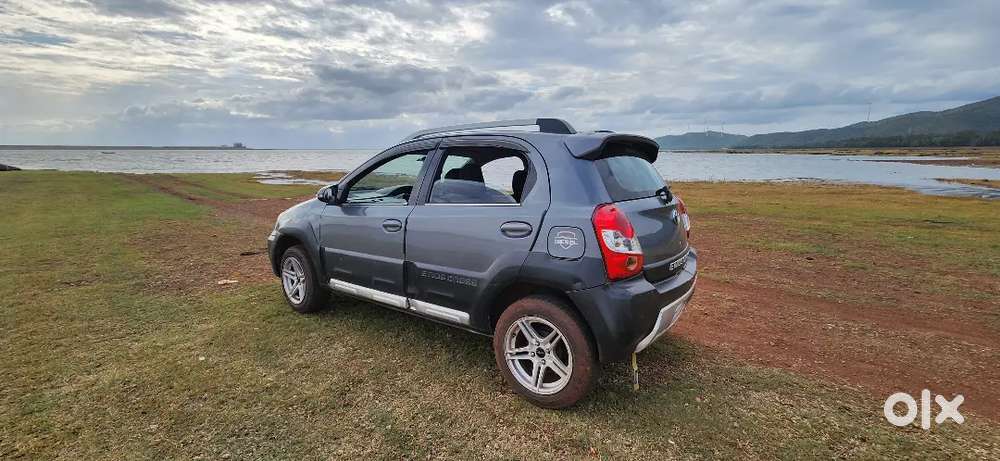 Toyota Etios Cross 2014 Edition