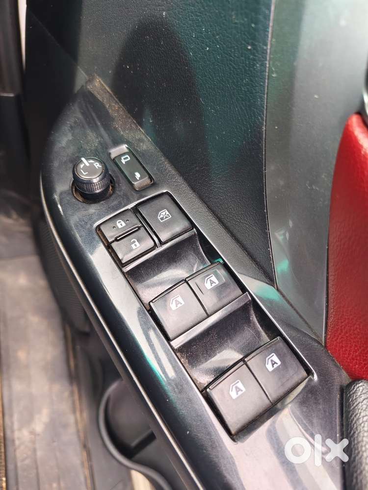 Toyota Fortuner Legender 4x2 At 2.8, 2023, Diesel