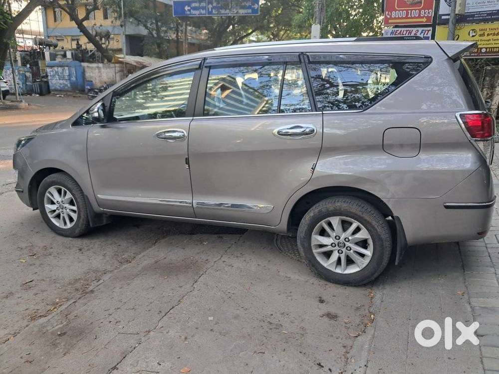 Toyota Innova Crysta 2.8 Gx At, 2017, Diesel