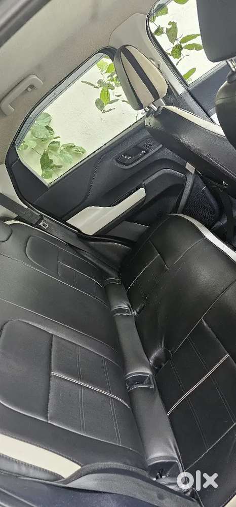 2022 Tata Punch Camo Manual