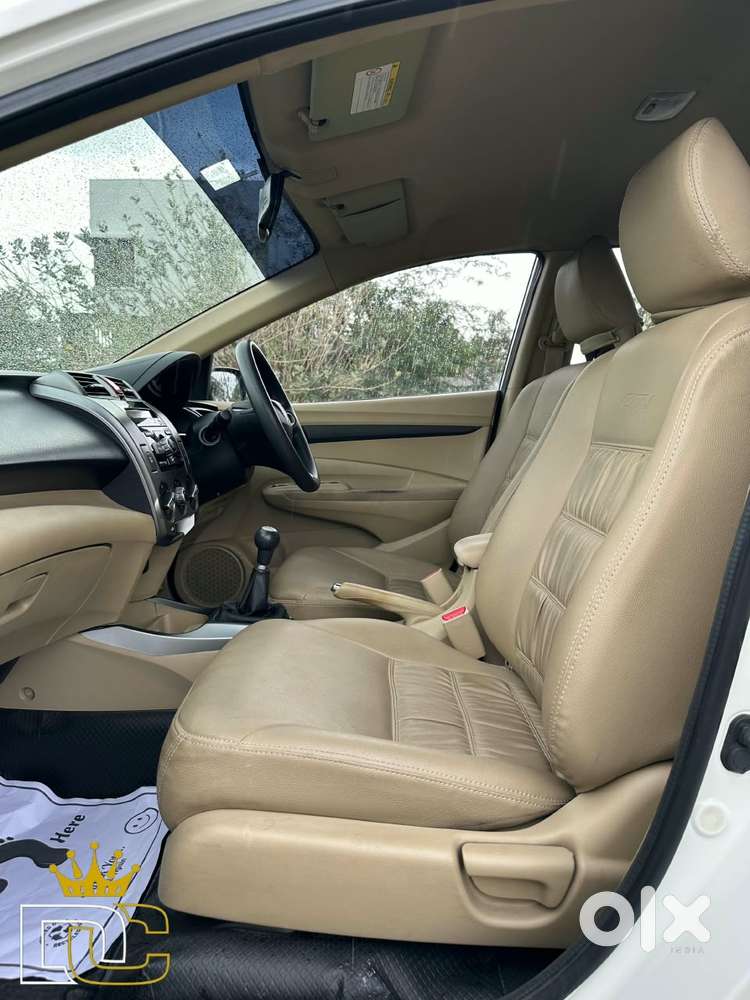 Honda City V Mt, 2013, Petrol