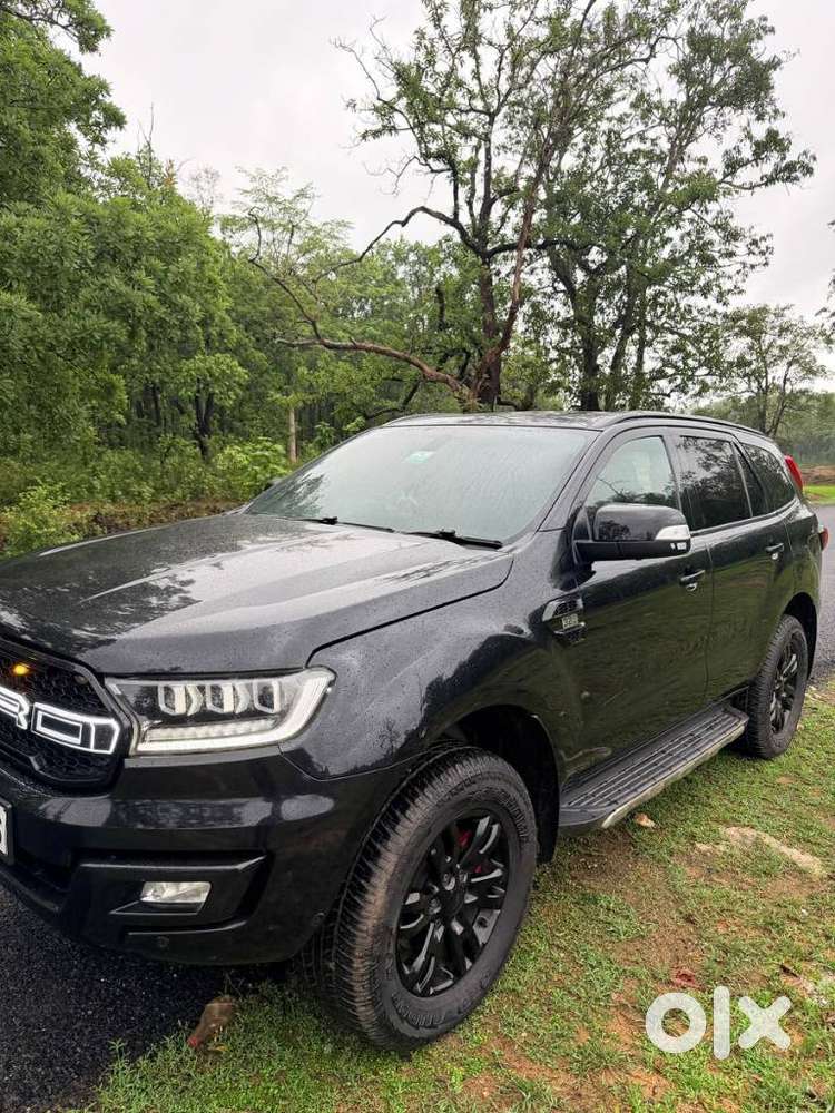 Ford Endeavour 3.2 Titanium At 4x4, 2017, Diesel
