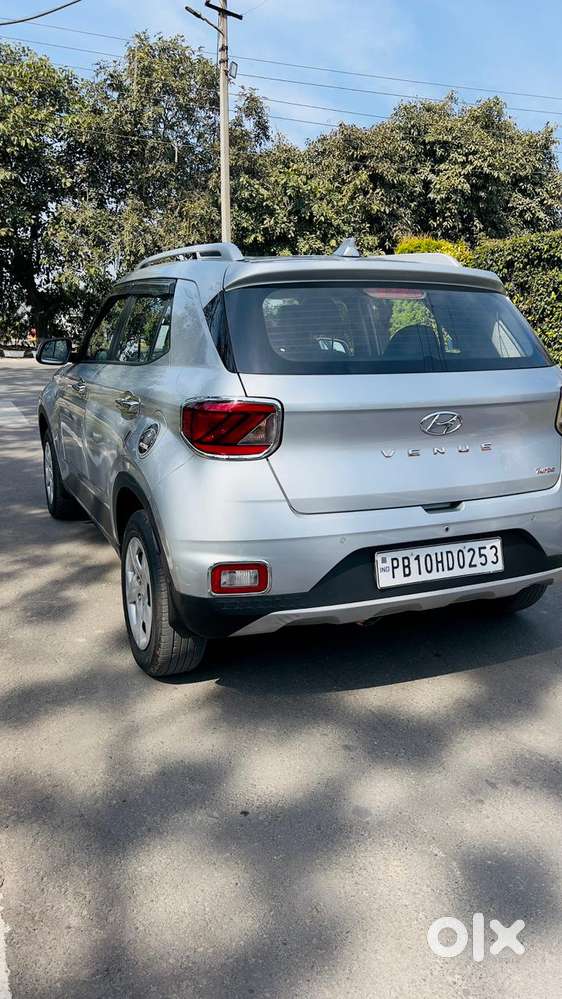 Hyundai Venue S, 2019