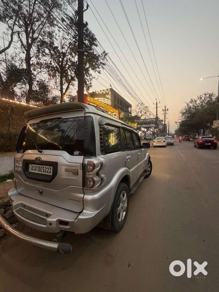 Mahindra Scorpio 2017 Diesel Well Maintained