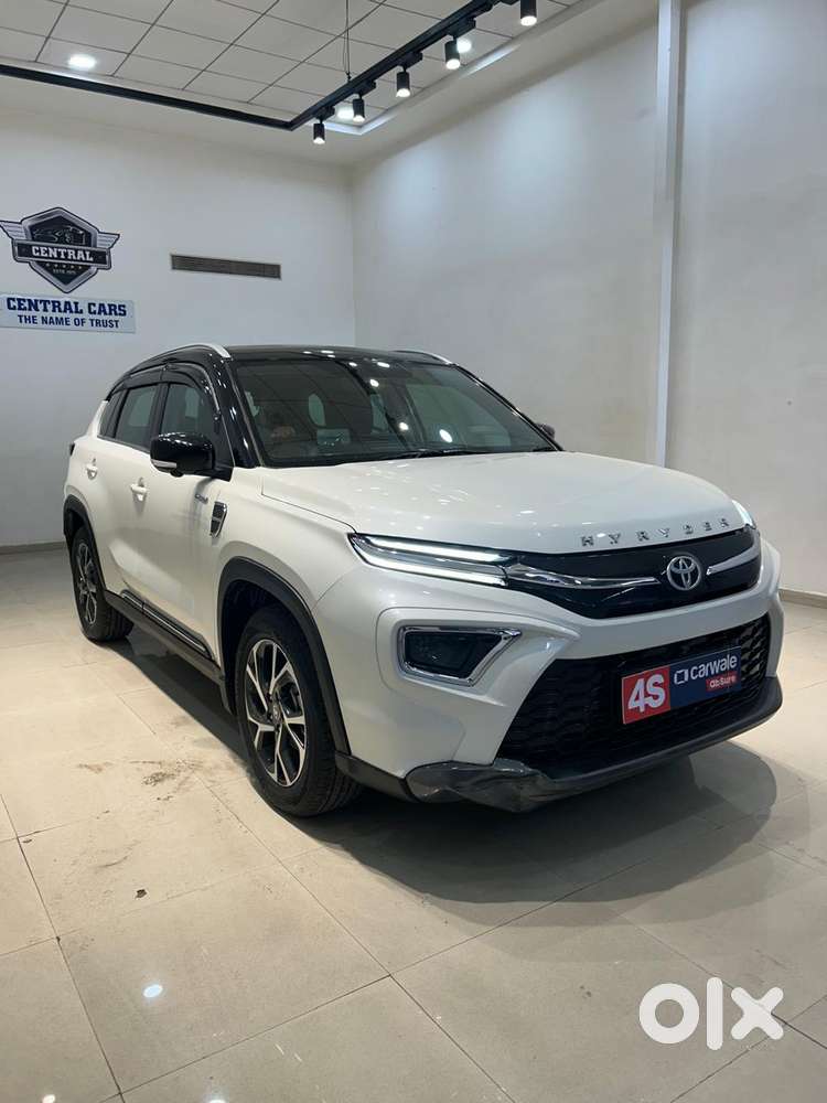 Toyota Urban Cruiser Hyryder V Hybrid Aero Edition, 2025, Petrol