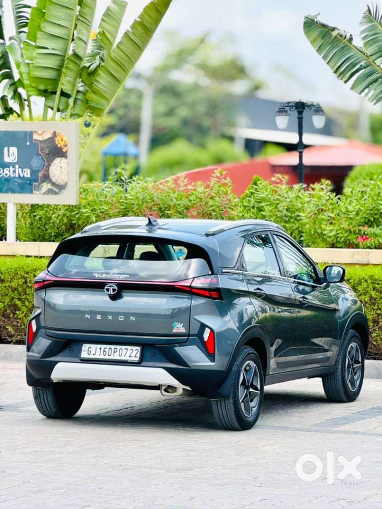 Tata Nexon, 2023, Cng & Hybrids