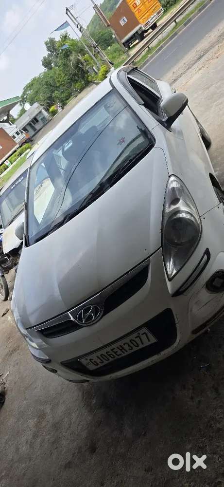 Hyundai I20 Spotz 2011
