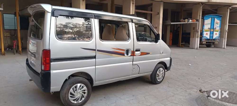 Maruti Ecco Lxi 5seater