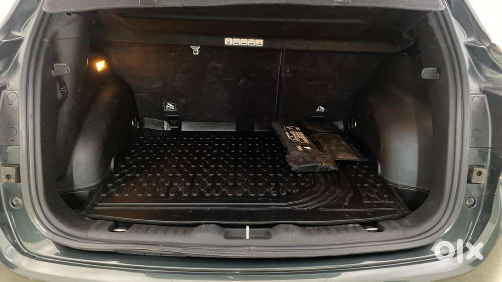 Jeep Compass Limited (o) 2.0 Diesel At, 2023, Diesel