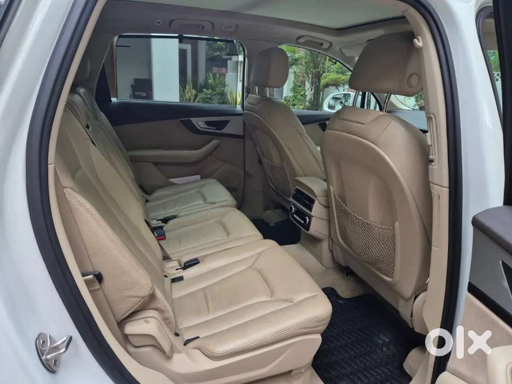 Audi Q7 2016 Technology