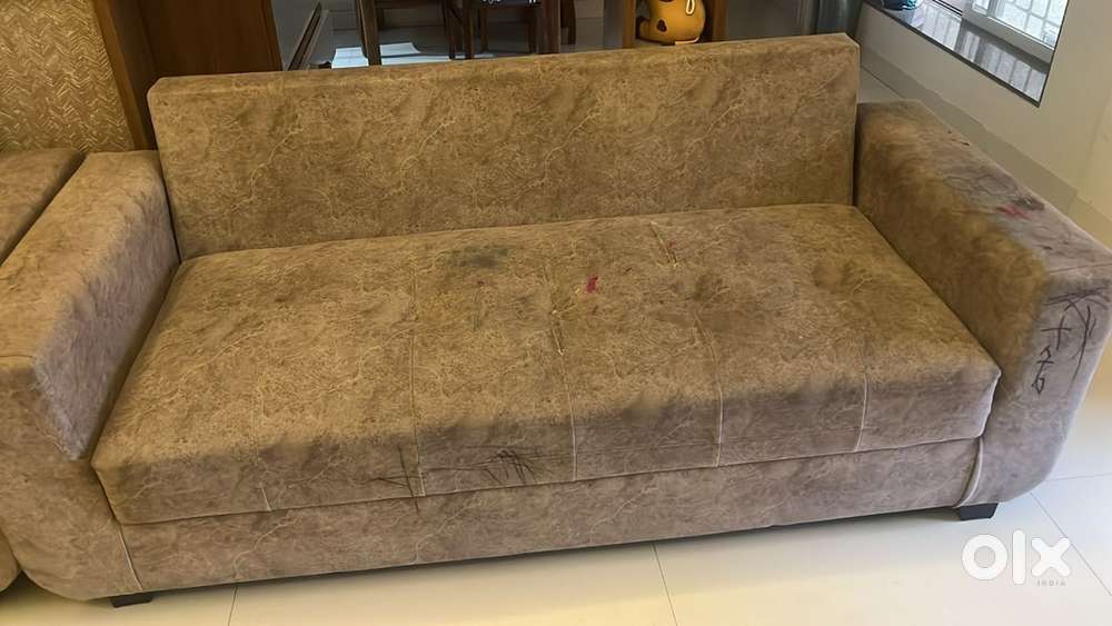 3+2 seater sofa for sell