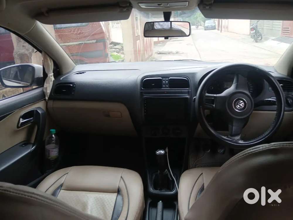 Volkswagen Polo 2011 Petrol Comfortline