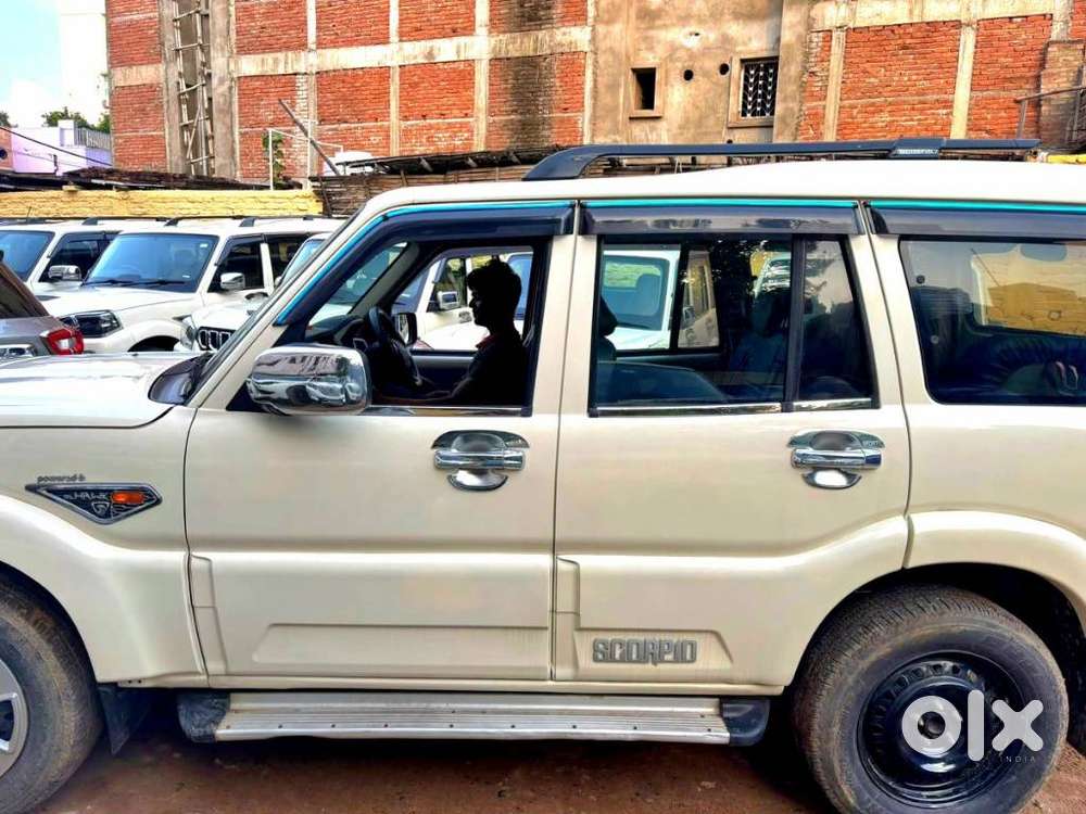 Mahindra Scorpio S4, 2017, Diesel