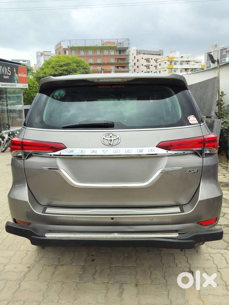 Toyota Fortuner Legender 4x4 At 2.8, 2017, Diesel