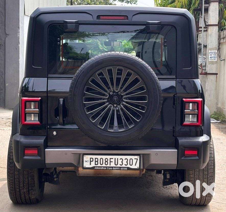 Mahindra Thar Roxx, 2025, Petrol