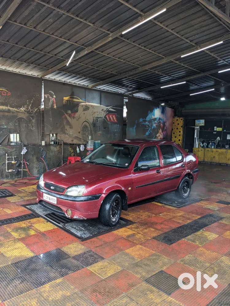 Ford Ikon Rocam 2006 Petrol