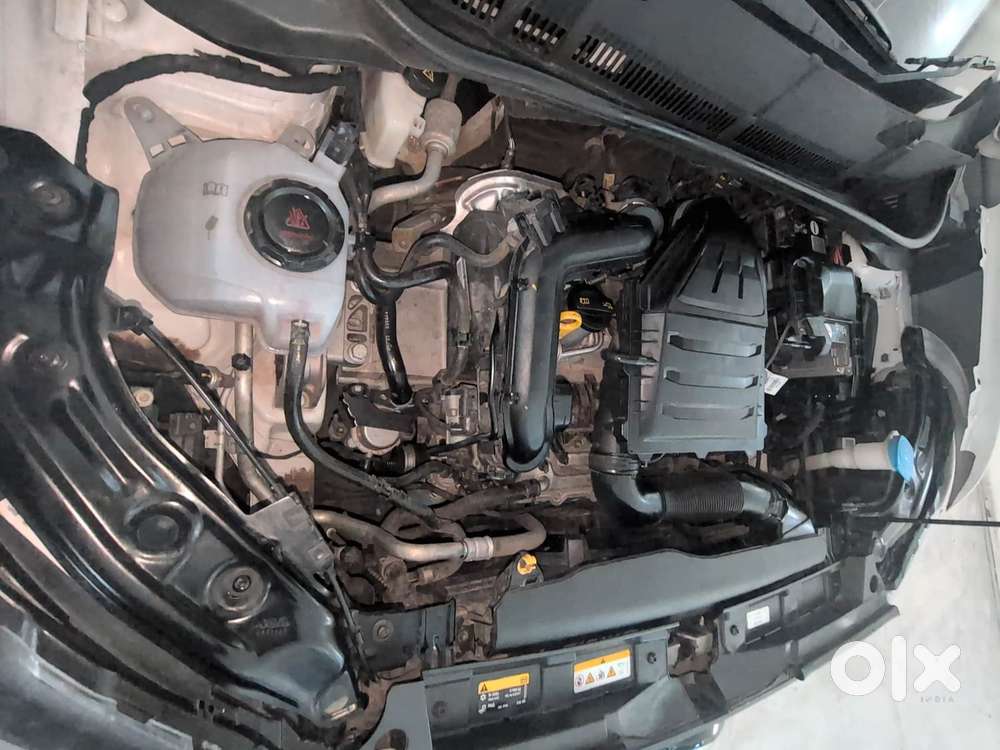 Volkswagen Taigun Topline 1.0 Tsi At (electric Seats), 2023, Petrol