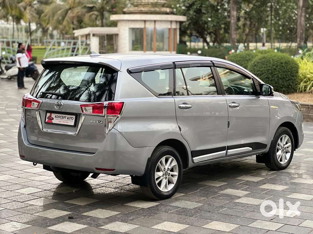 Toyota Innova Crysta 2.4 V, 2017, Diesel
