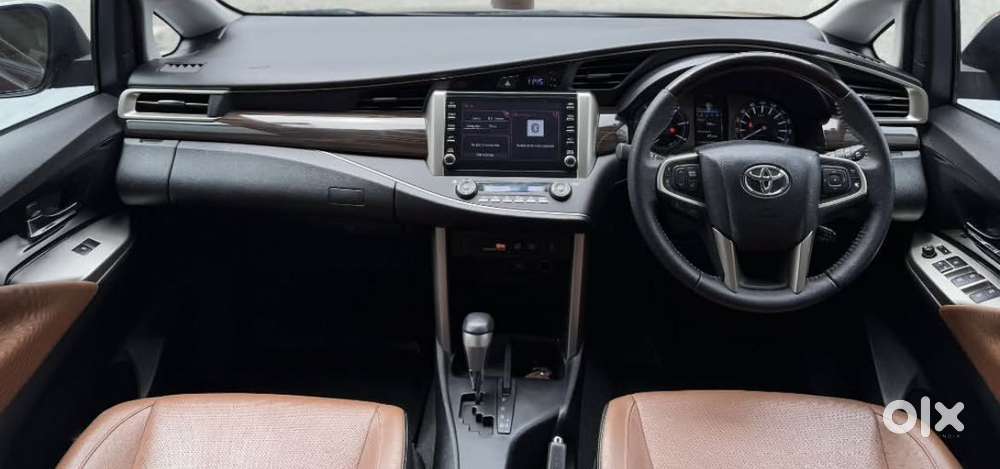 Toyota Innova Crysta Zx 2.4 Diesel 7 Seater, 2022, Diesel