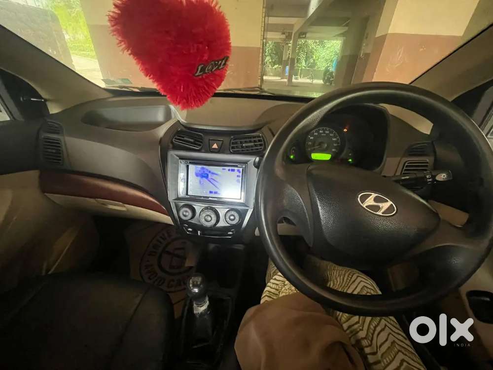 Hyundai Eon Magna Petrol 2012