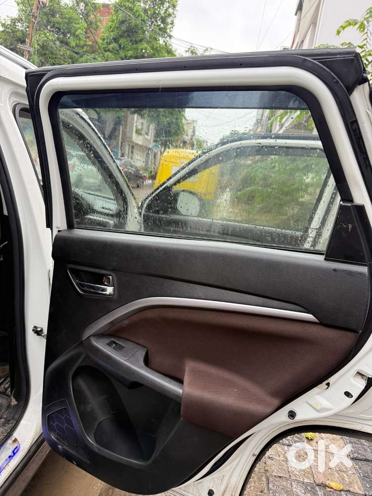 Maruti Brezza 1.5 Zxi 2023