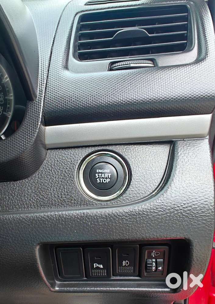 Maruti Suzuki Swift Vvt Zxi, 2015, Petrol