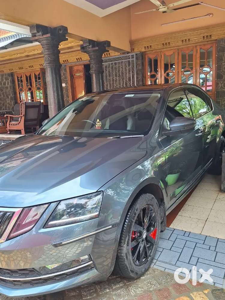 Skoda Octavia 2018 Petrol Well Maintained Showroom Service