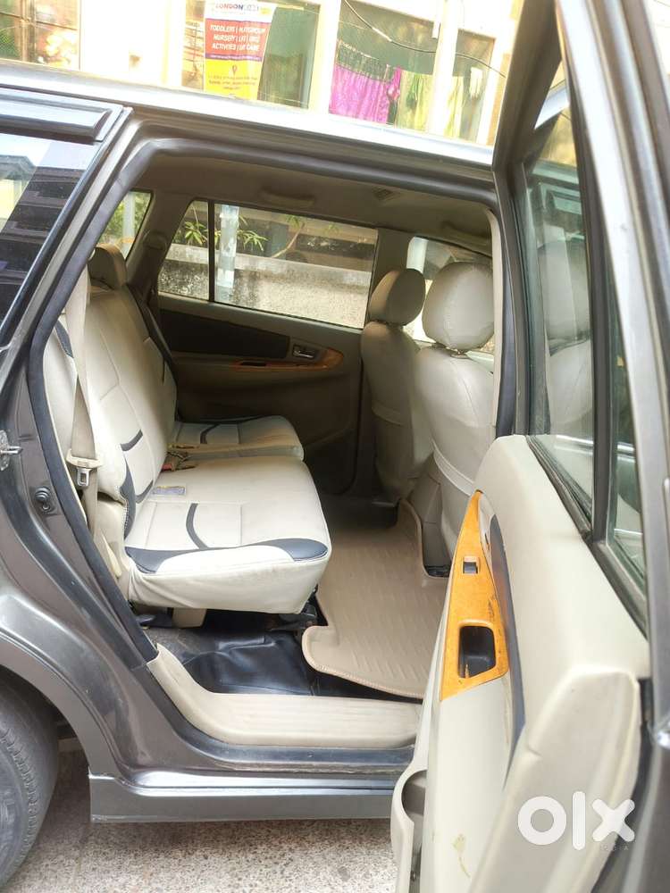 Toyota Innova 2.5 Gx 7 Str Bs-iii, 2009, Diesel