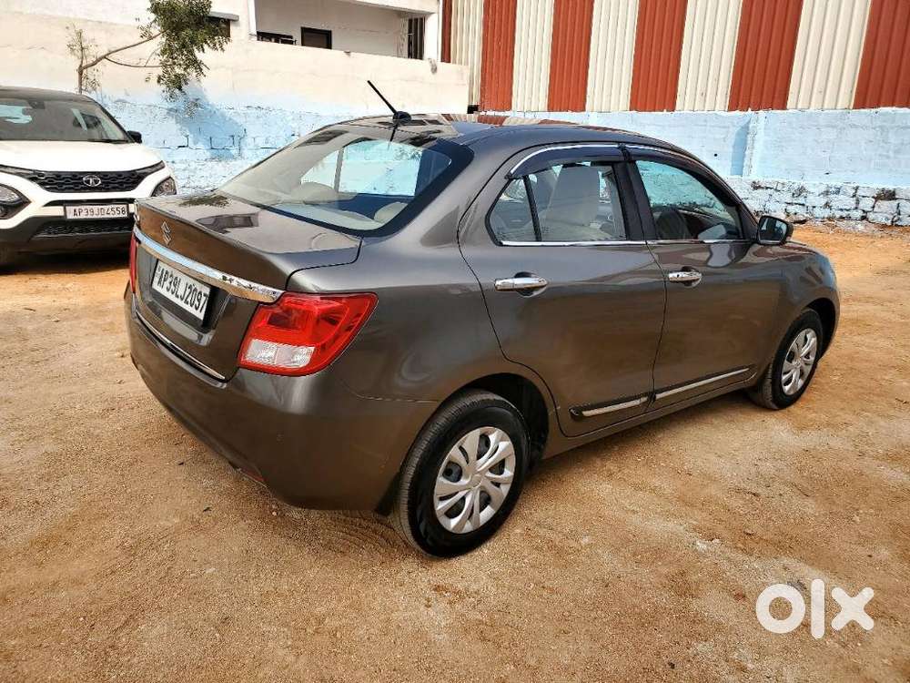Maruti Suzuki Swift Dzire Vxi(o) Mt, 2021, Petrol