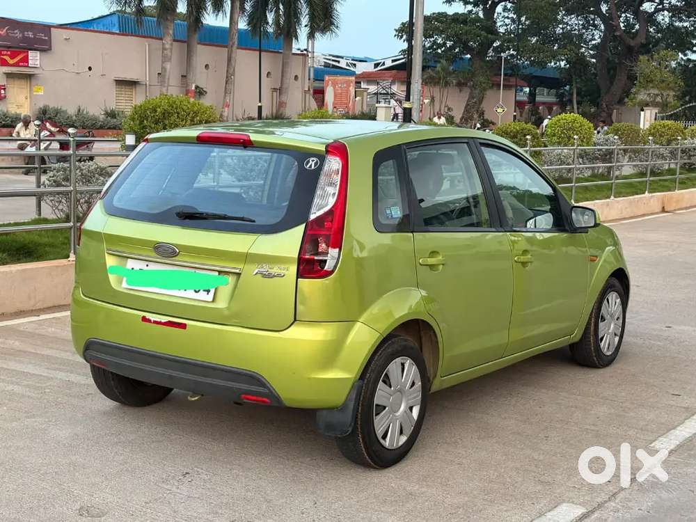 Ford Figo Petrol 2010