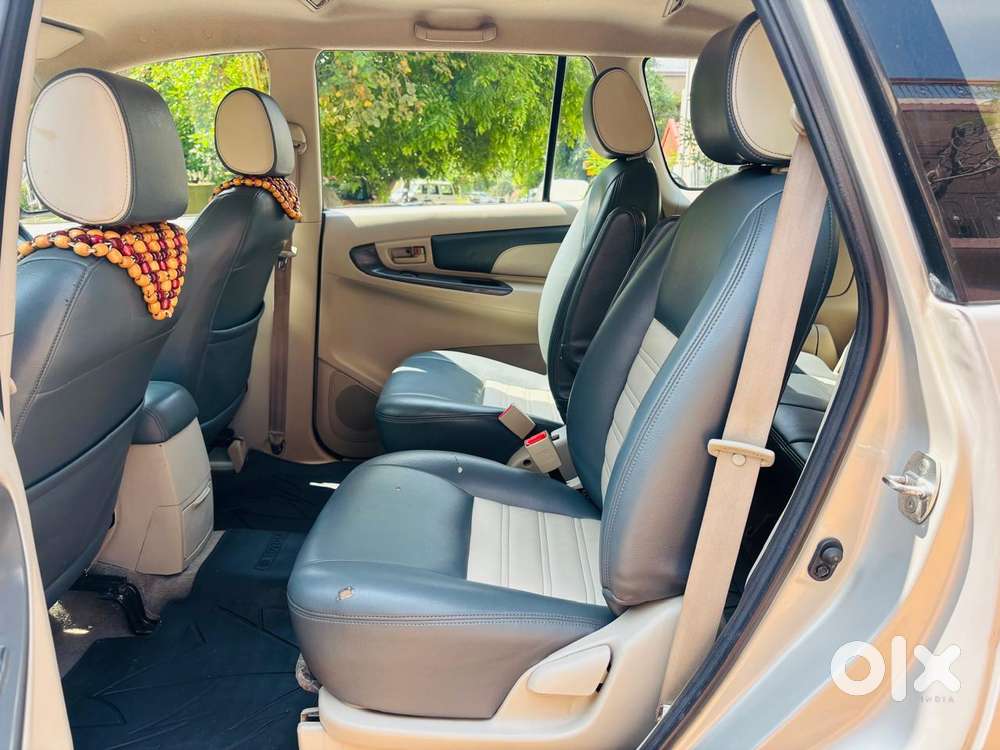 Toyota Innova 2.5 G (diesel) 7 Seater, 2013, Diesel