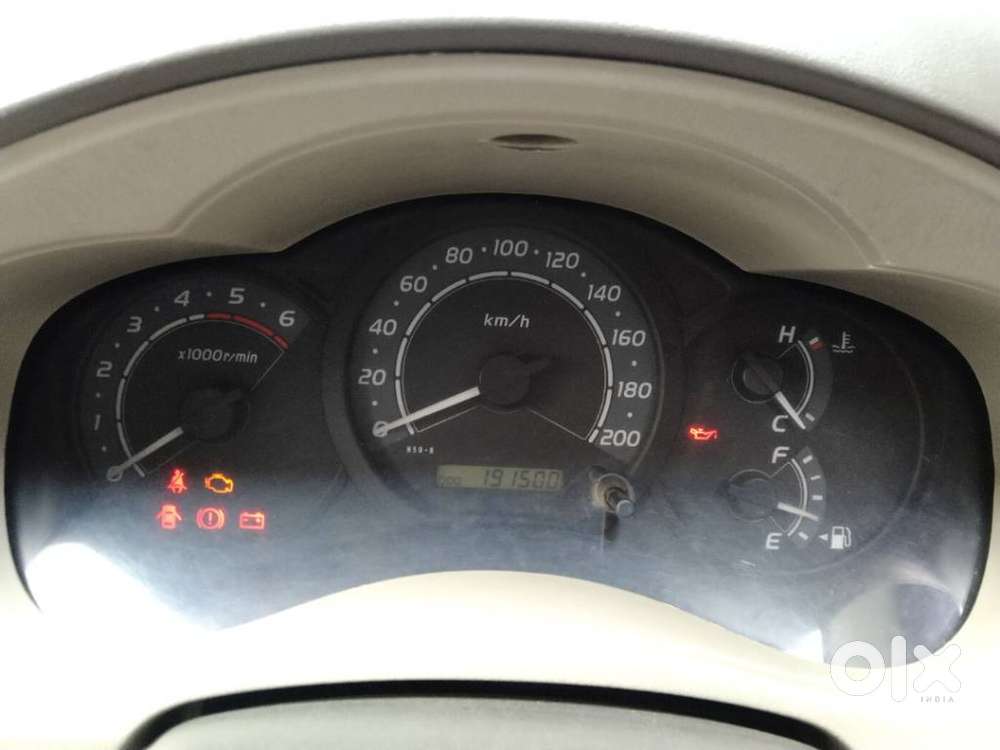 Toyota Innova 2.5 G (diesel) 8 Seater, 2011, Diesel