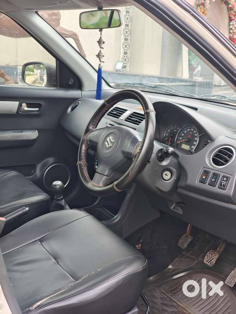 Maruti Suzuki Dzire Vxi Ags, 2010, Petrol