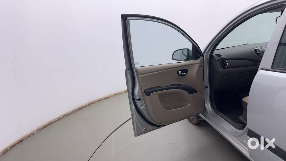 Hyundai I10 Sportz 1.1 Irde2, 2016, Petrol