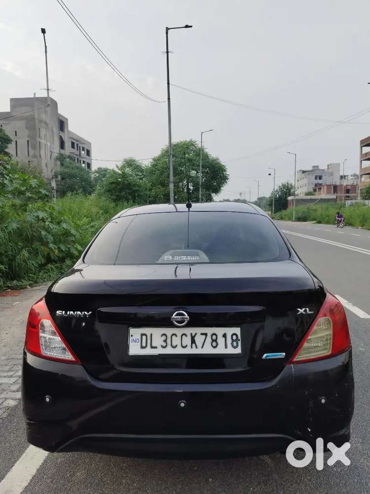 Nissan Sunny Petrol 2016