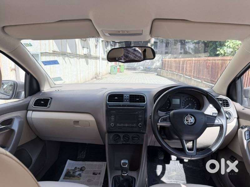 Skoda Rapid 2014 Petrol 32000 Km Driven