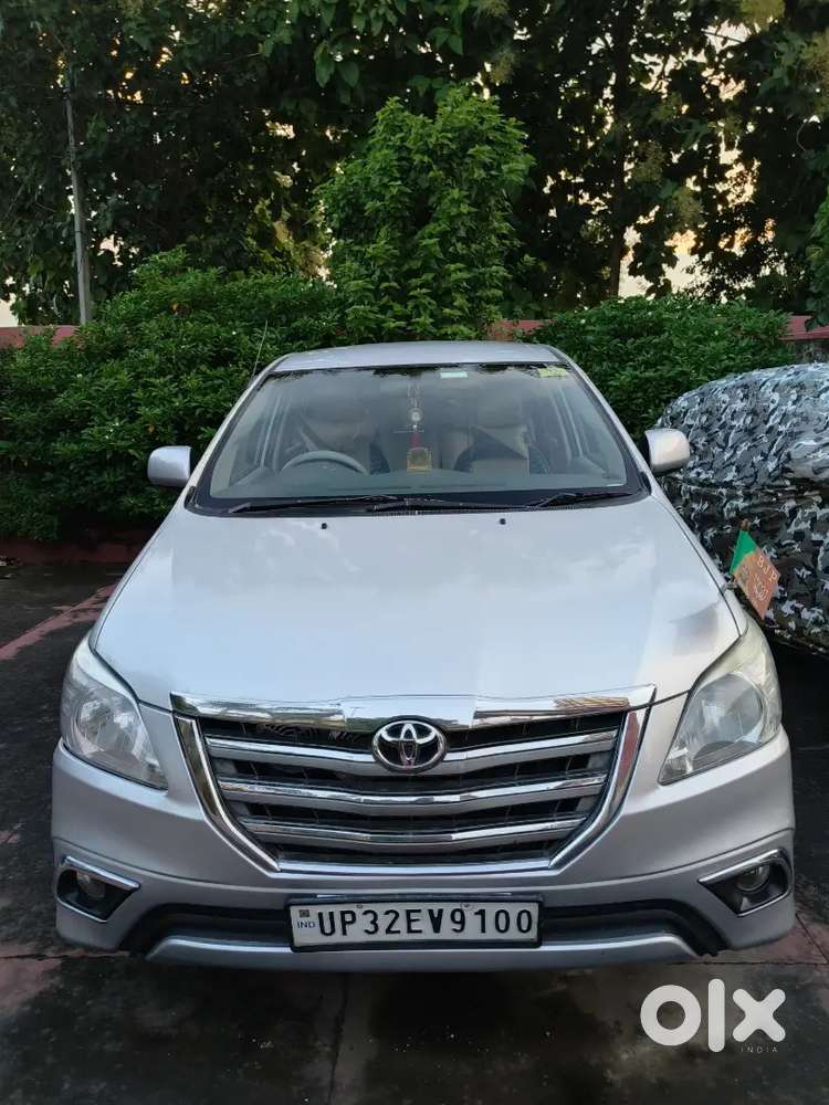 Toyota Innova 2013