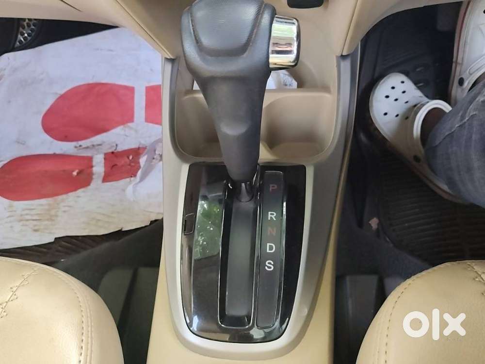 Honda City V At Exclusive, 2011, Petrol