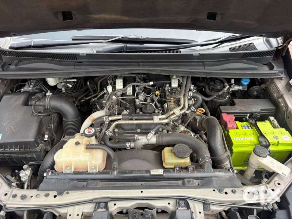 Toyota Innova Crysta [2020-ongoing] 2.4 Gx 8 Str, 2021, Diesel