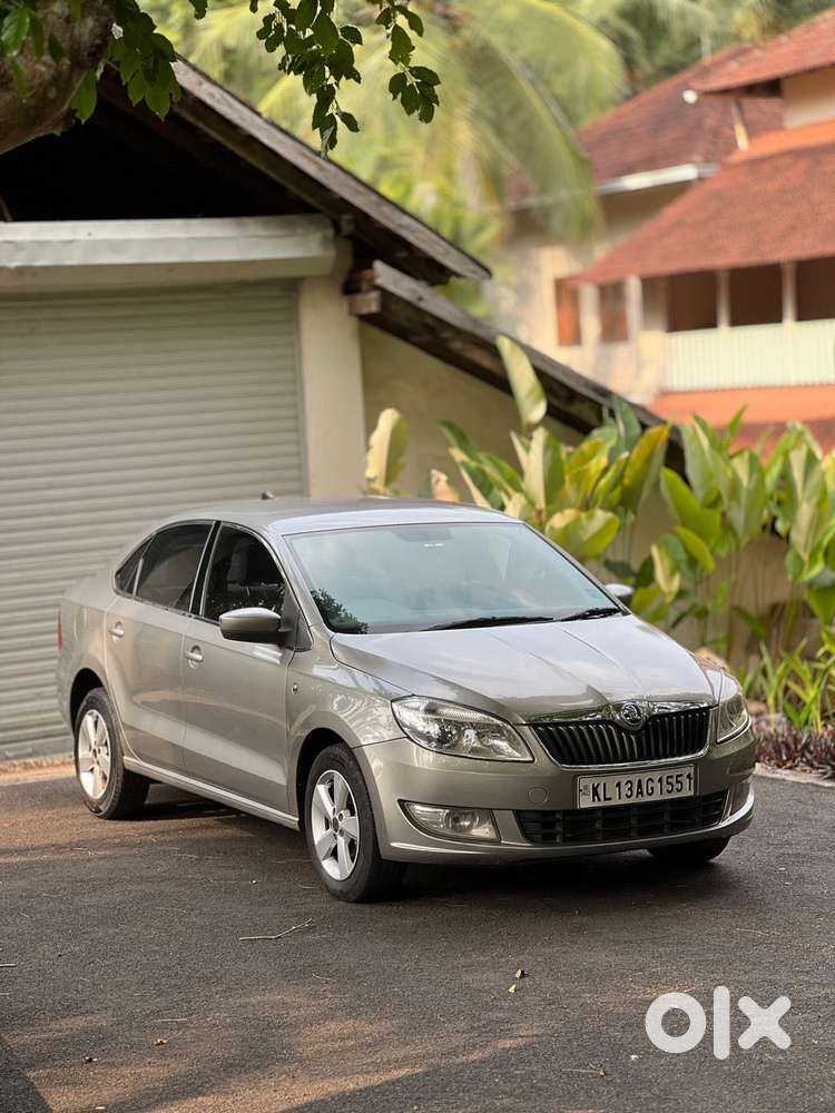 Skoda Rapid 1.5 Tdi At Elegance, 2015, Diesel