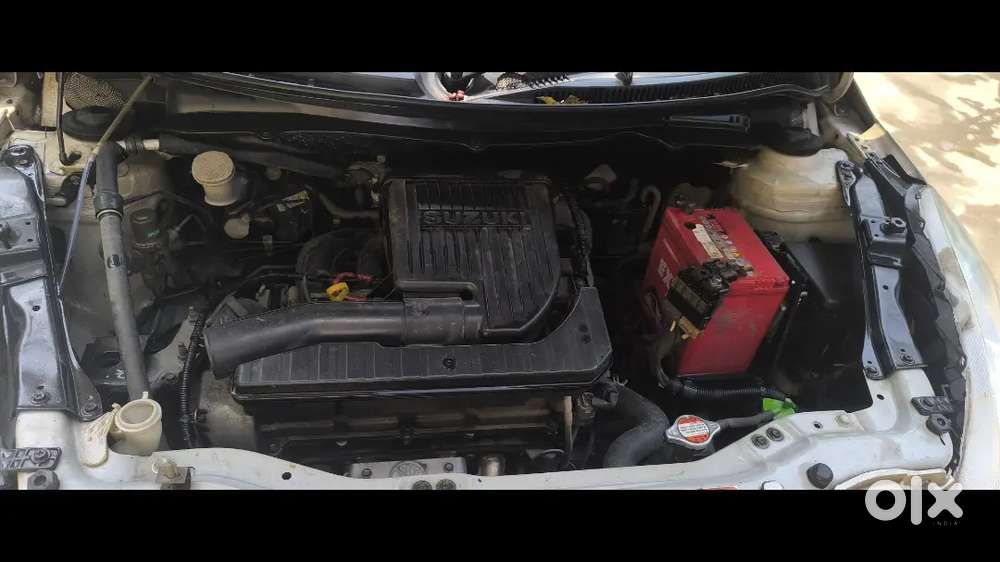 Maruti Suzuki Swift Dzire 2014 Petrol Well Maintained
