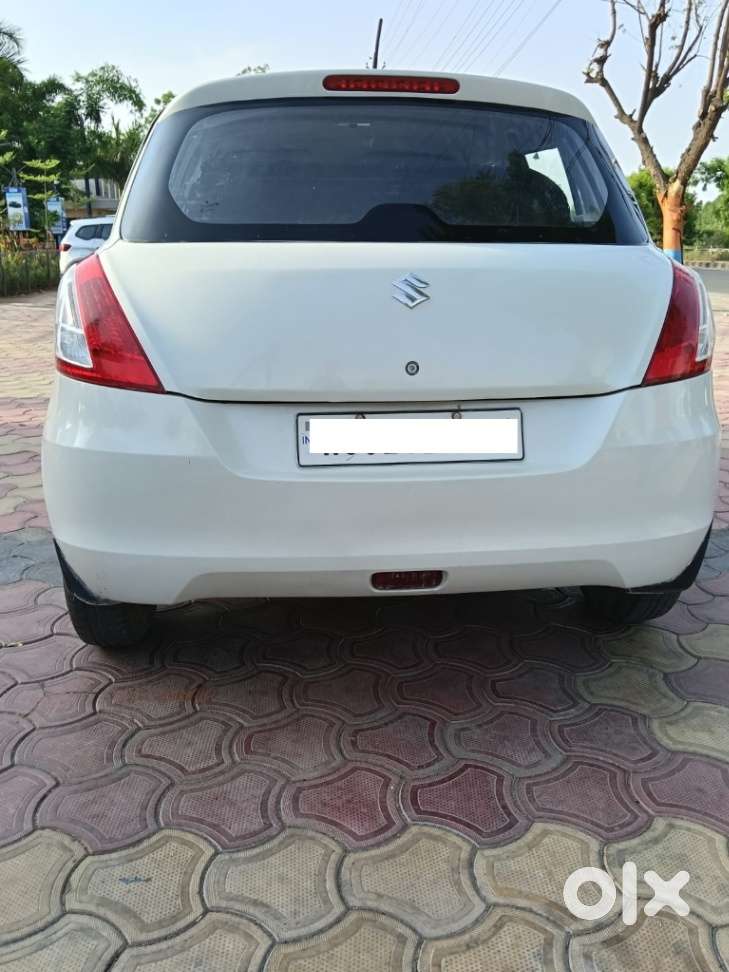 Maruti Suzuki Swift 1.2 Vxi (o), 2014, Petrol