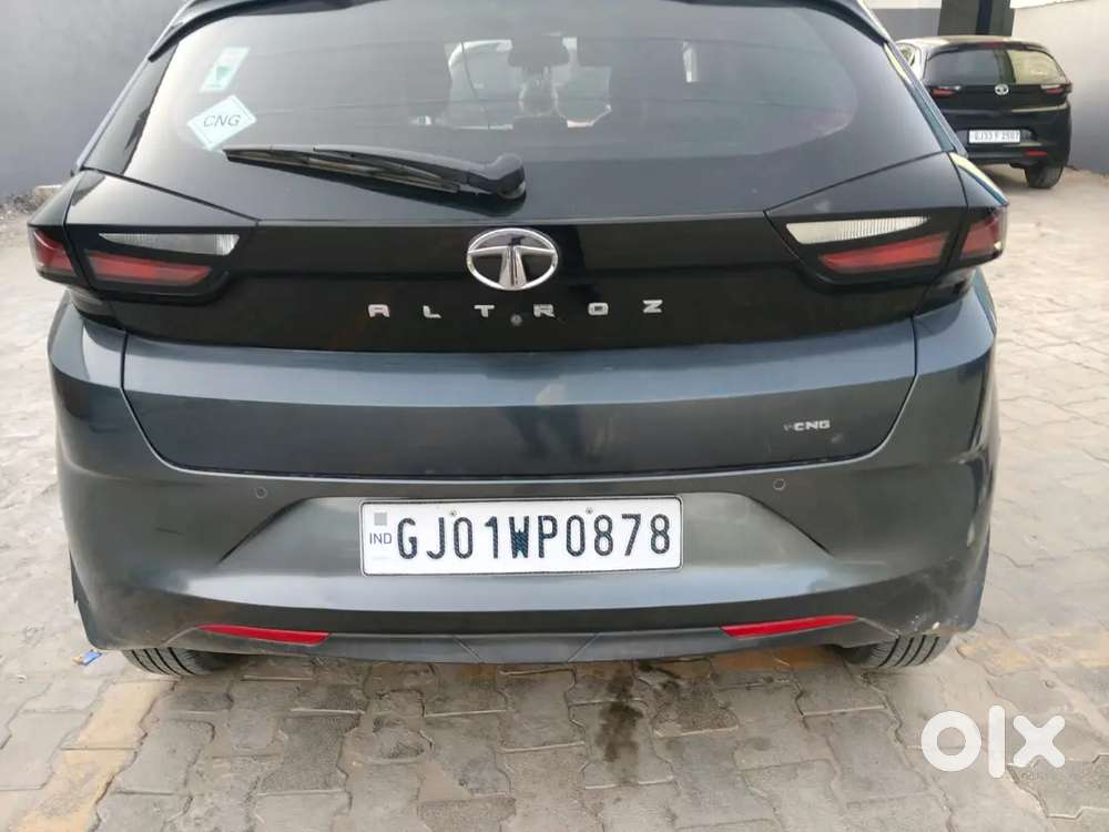Tata Altroz Xz Icng 2023