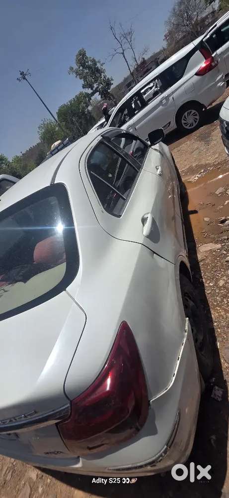 Maruti Suzuki Swift Dzire 2018 Diesel 98000 Km Driven