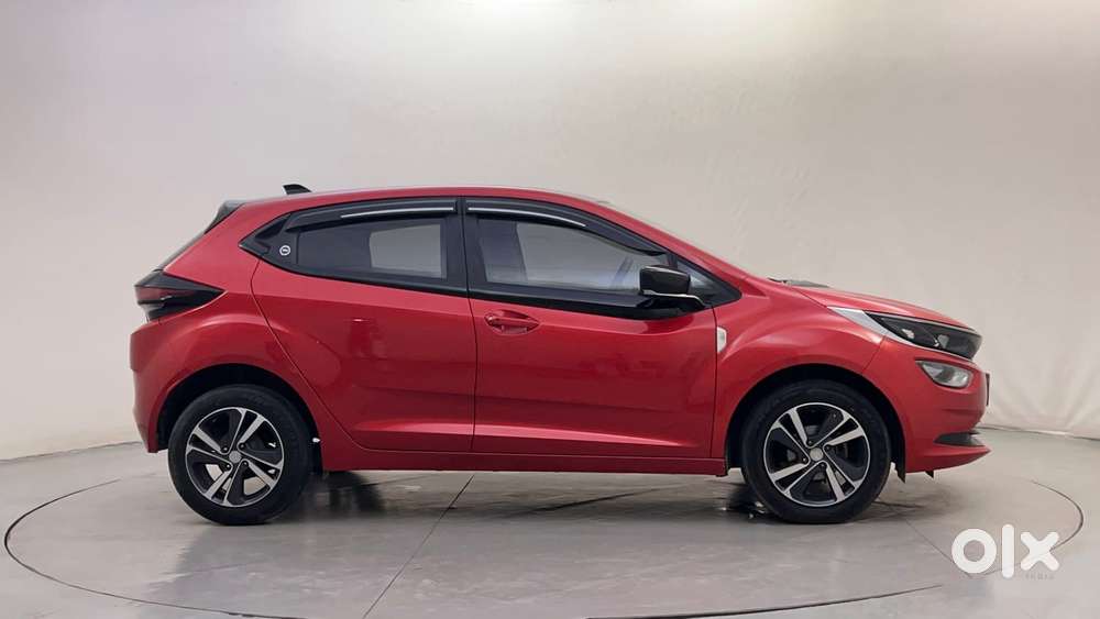 Tata Altroz Xz Plus (s), 2023, Petrol