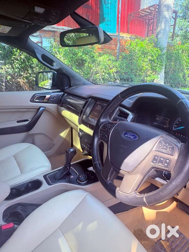 Ford Endeavour3.2 Automatic 4x4  2016 Diesel 65000 Km Driven