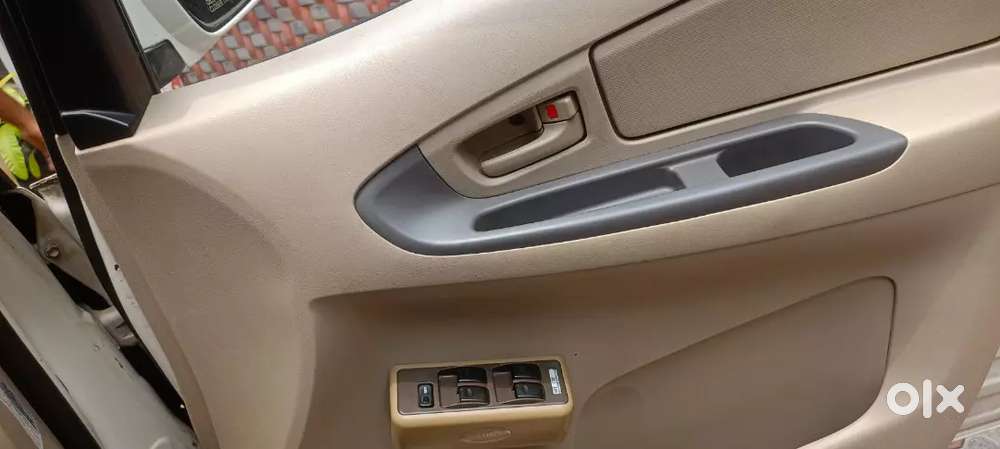 Toyota Innova 2008 Diesel Well Maintained