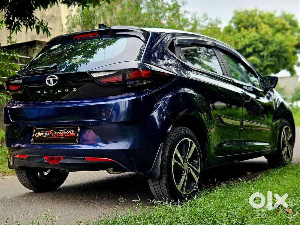 Tata Altroz Xz Plus (s) Dark Edition, 2023, Petrol