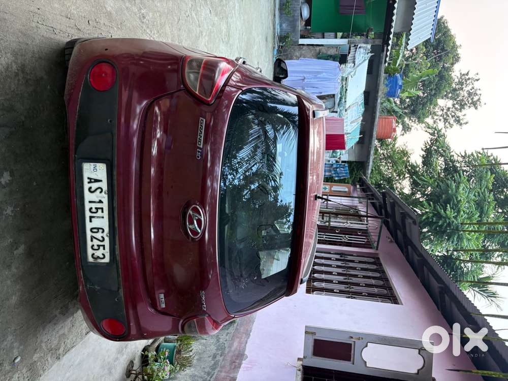Hyundai Grand I10 2017 Petrol 88000 Km Driven